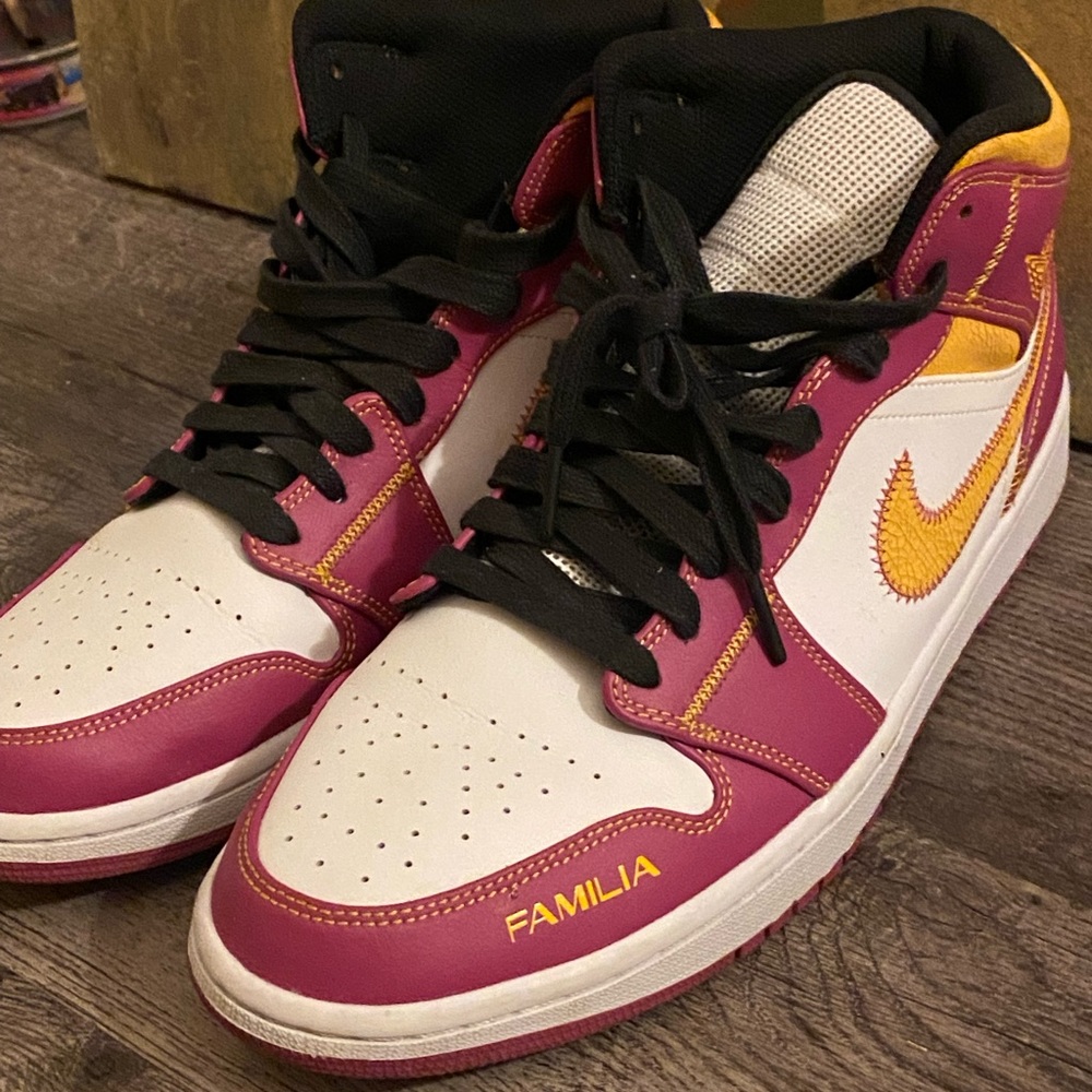 Authentic Jordan 1 Mid Dia De Los Muertos